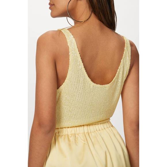 NEW IN THE MOOD FOR LOVE odette solid top in yellow